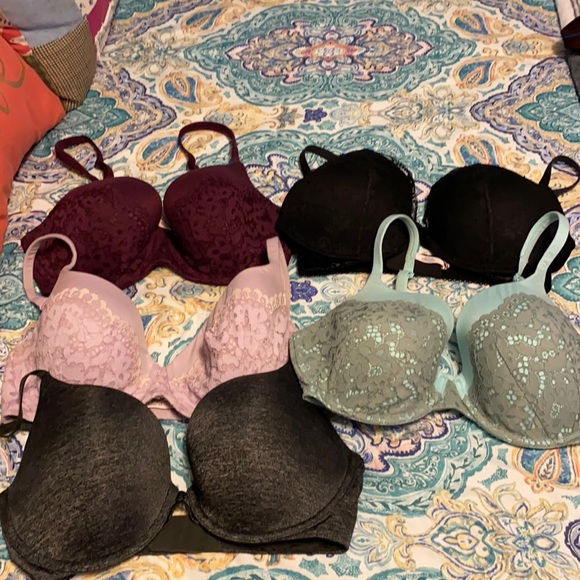 Victoria's Secret Other - 5 Victoria’s Secret bras. Size 34DD